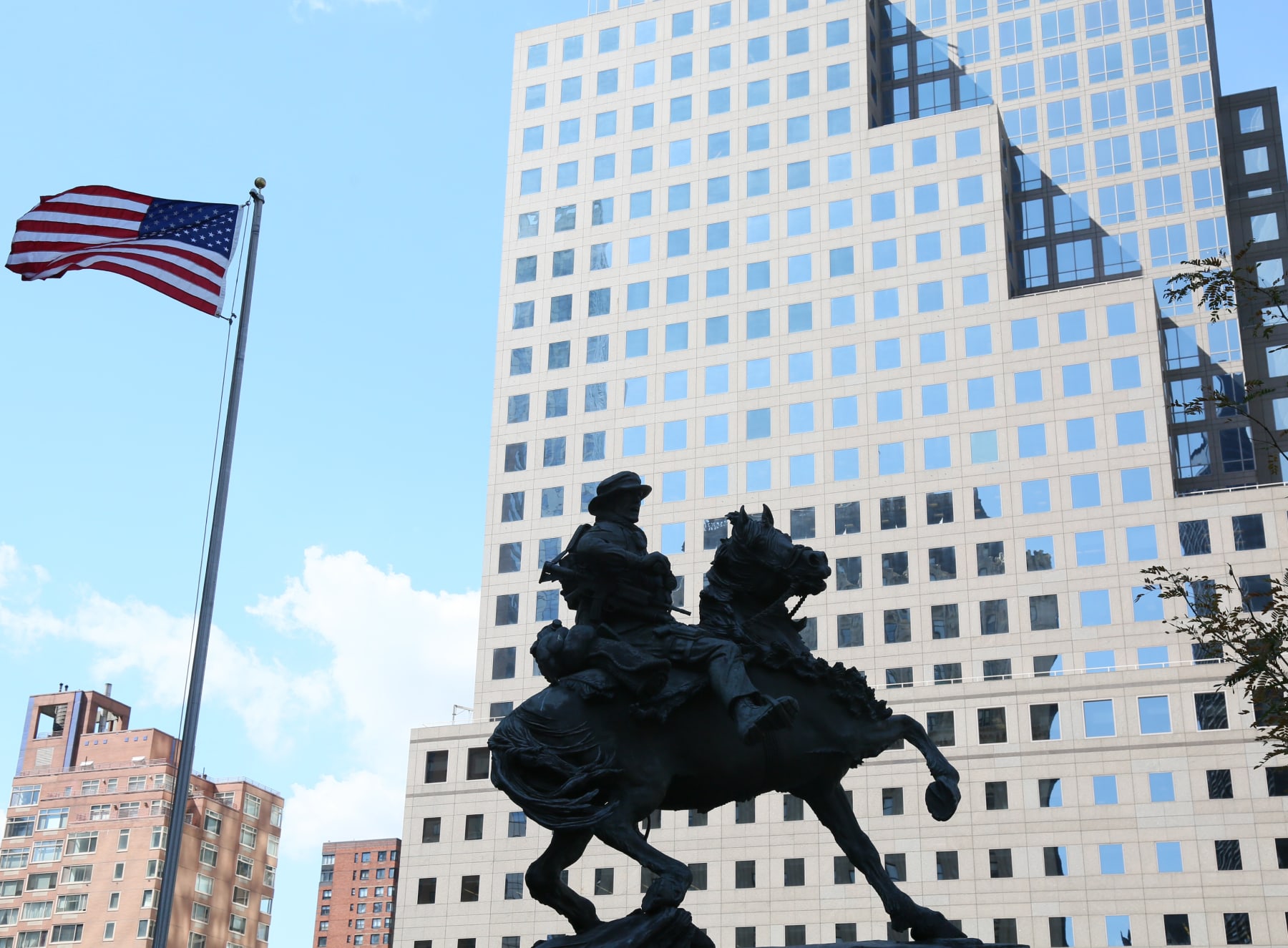 Douwe Blumberg, America's Response Monument